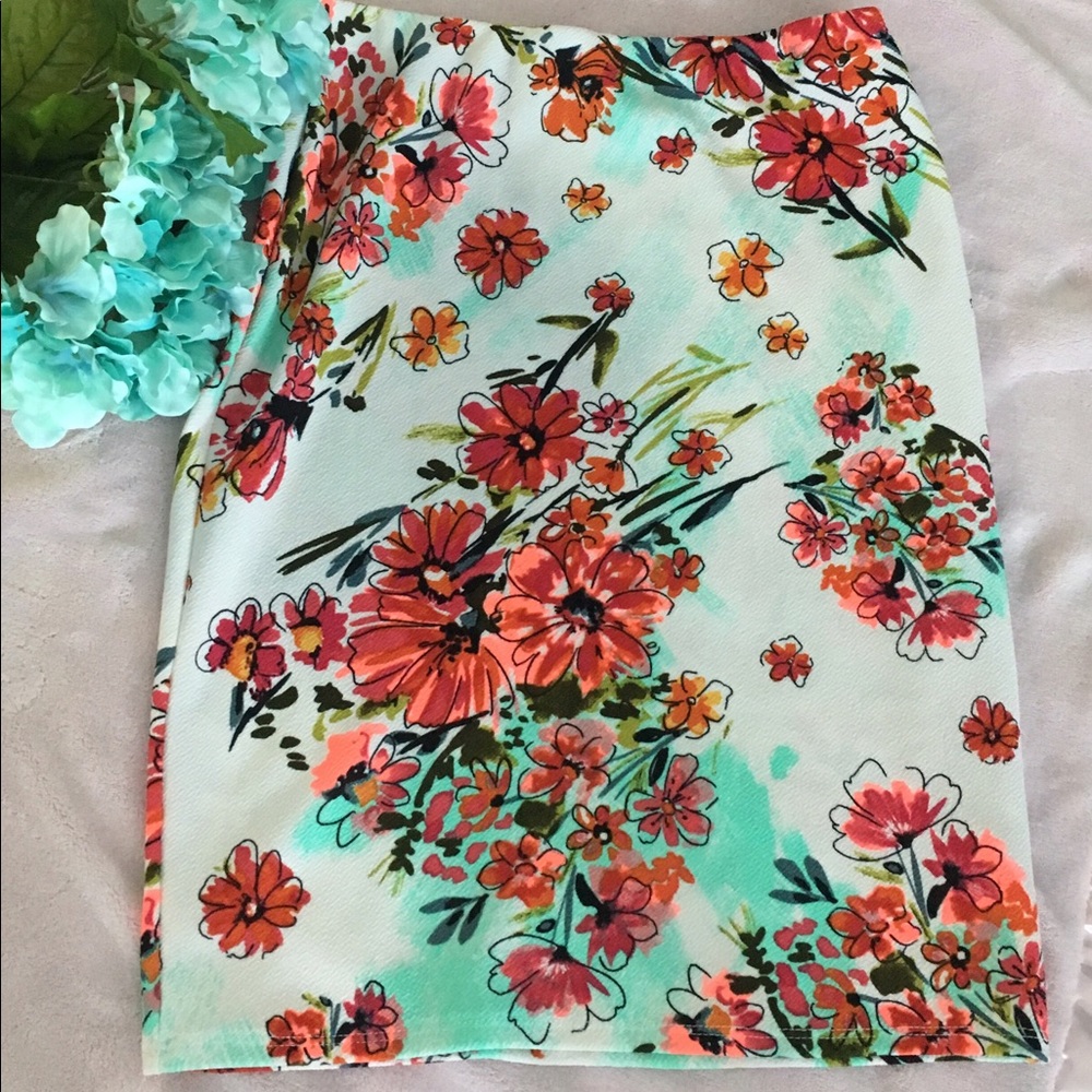 Summertime Stretch Skirt