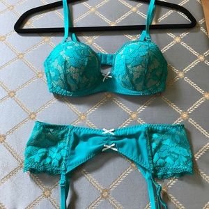 Betsey Johnson Set!
