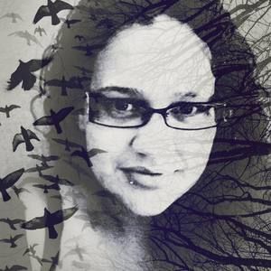 Meet your Posher, Cinthia