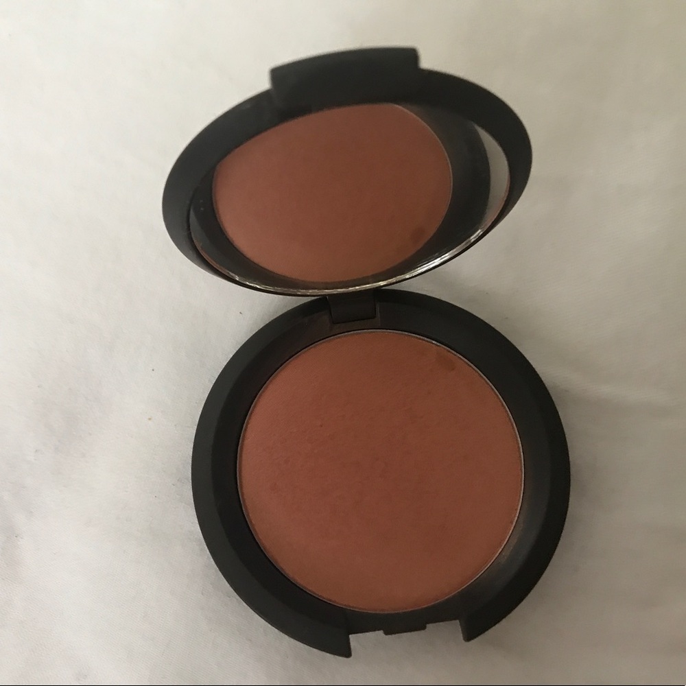 BECCA Mineral Blush in Songbird