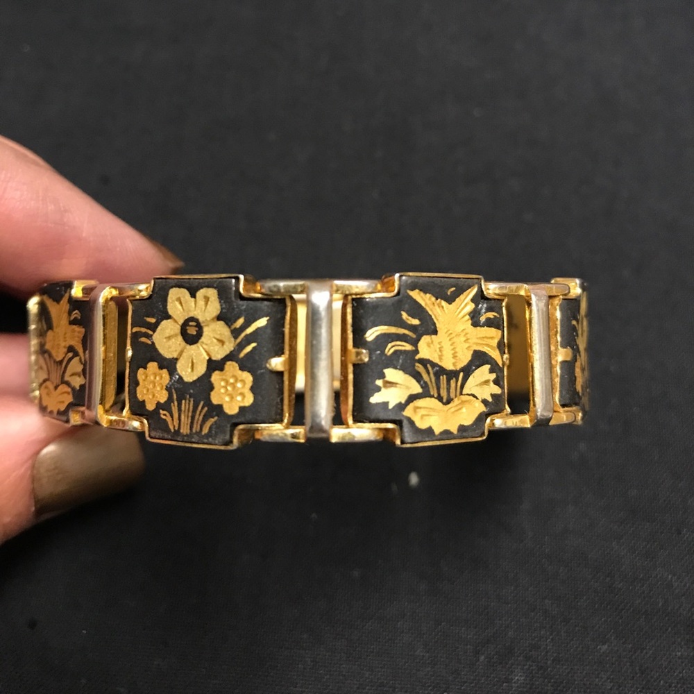 Linked Bracelet - image 1