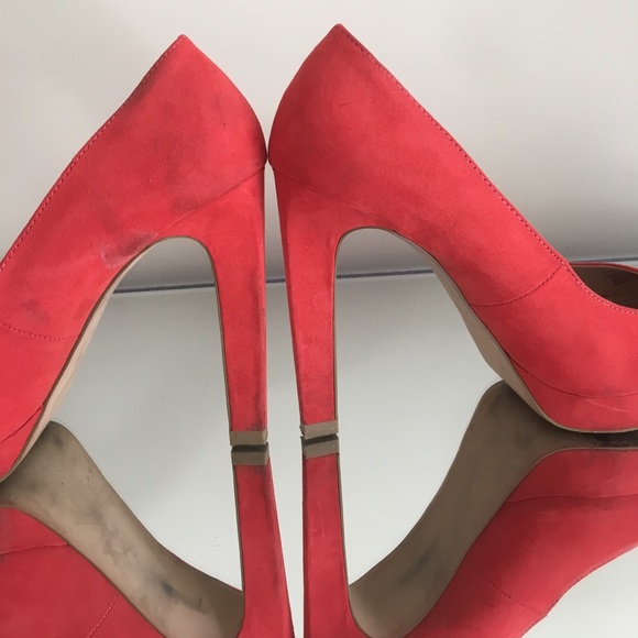 Shoes - Picture 4 of 4