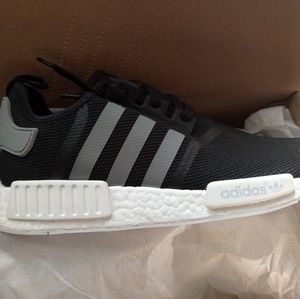 Adidas NMD R1