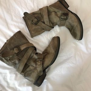Steve Madden Distressed Slouchy Boot