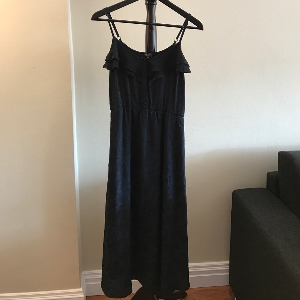 Aritzia Babaton floral pattern silk dress