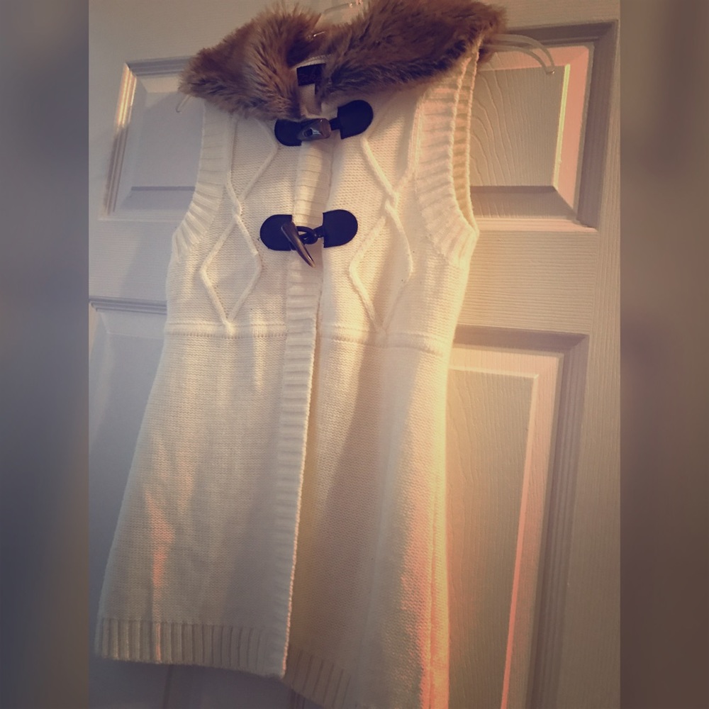 Fur Ivory Sweater Vest
