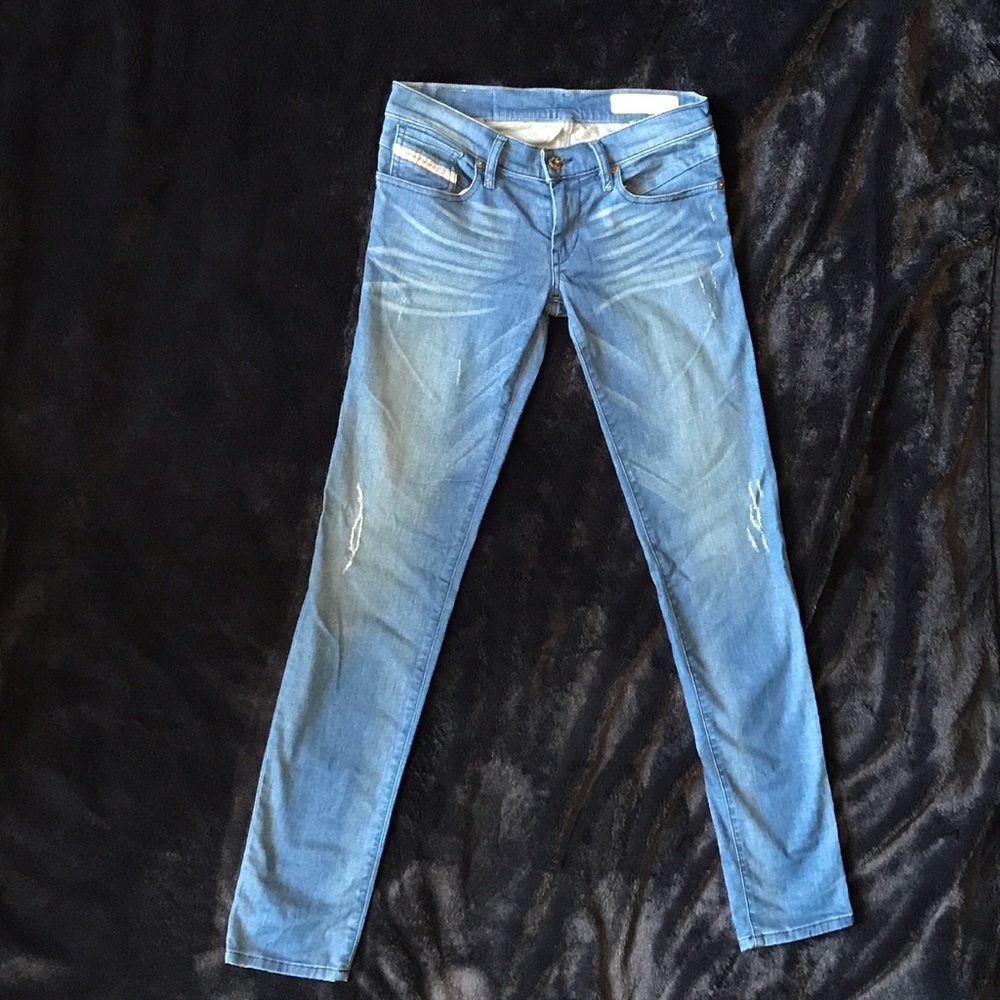 NWOT Diesel Getlegg Slim-Skinny Low Waist Jeans