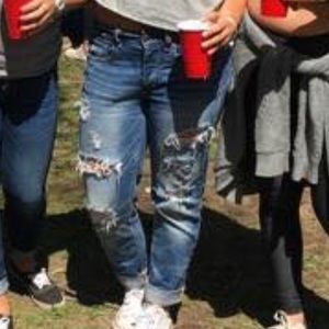 Size 6 American Eagle jeans