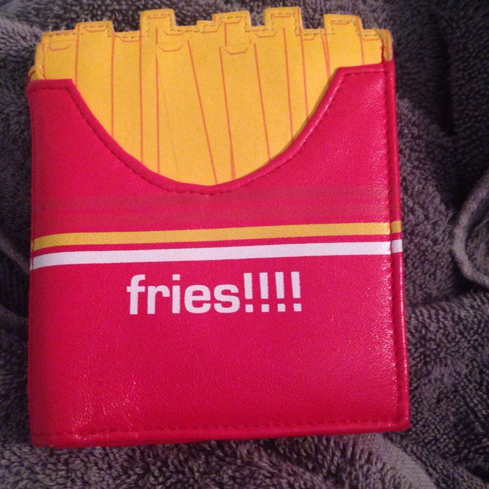 Super cute wallet!!