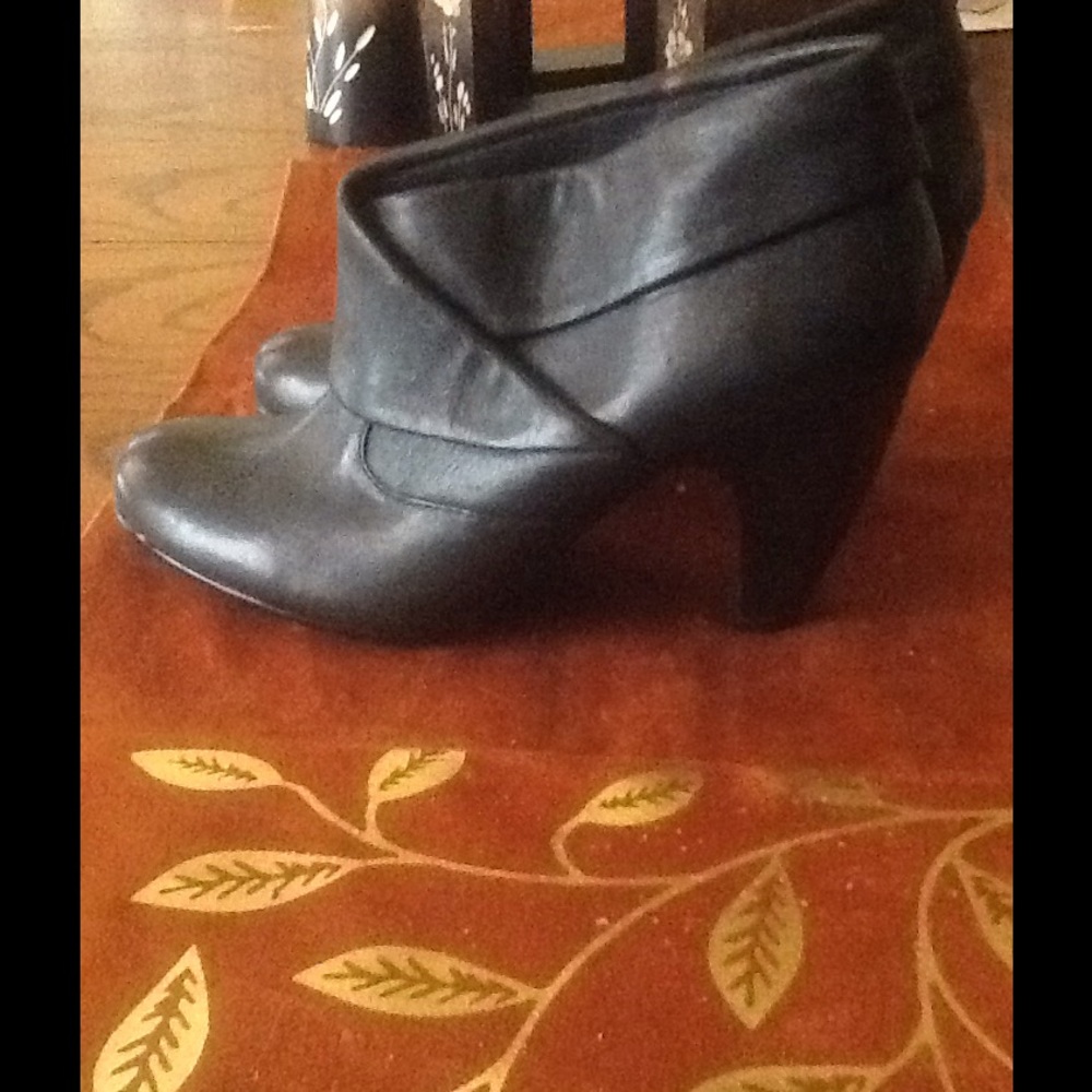 Sofft Booties