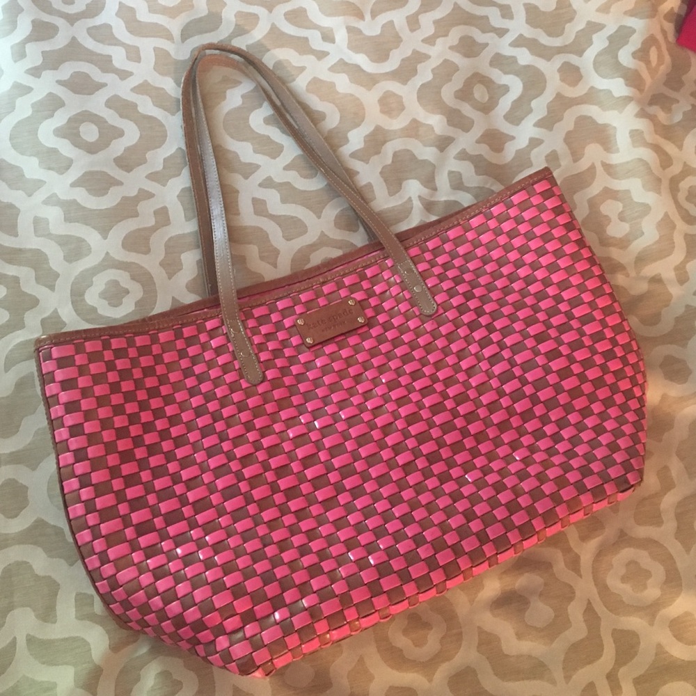 Kate Spade pink and tan woven tote