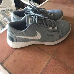 NIKE Speed TR2 size 11