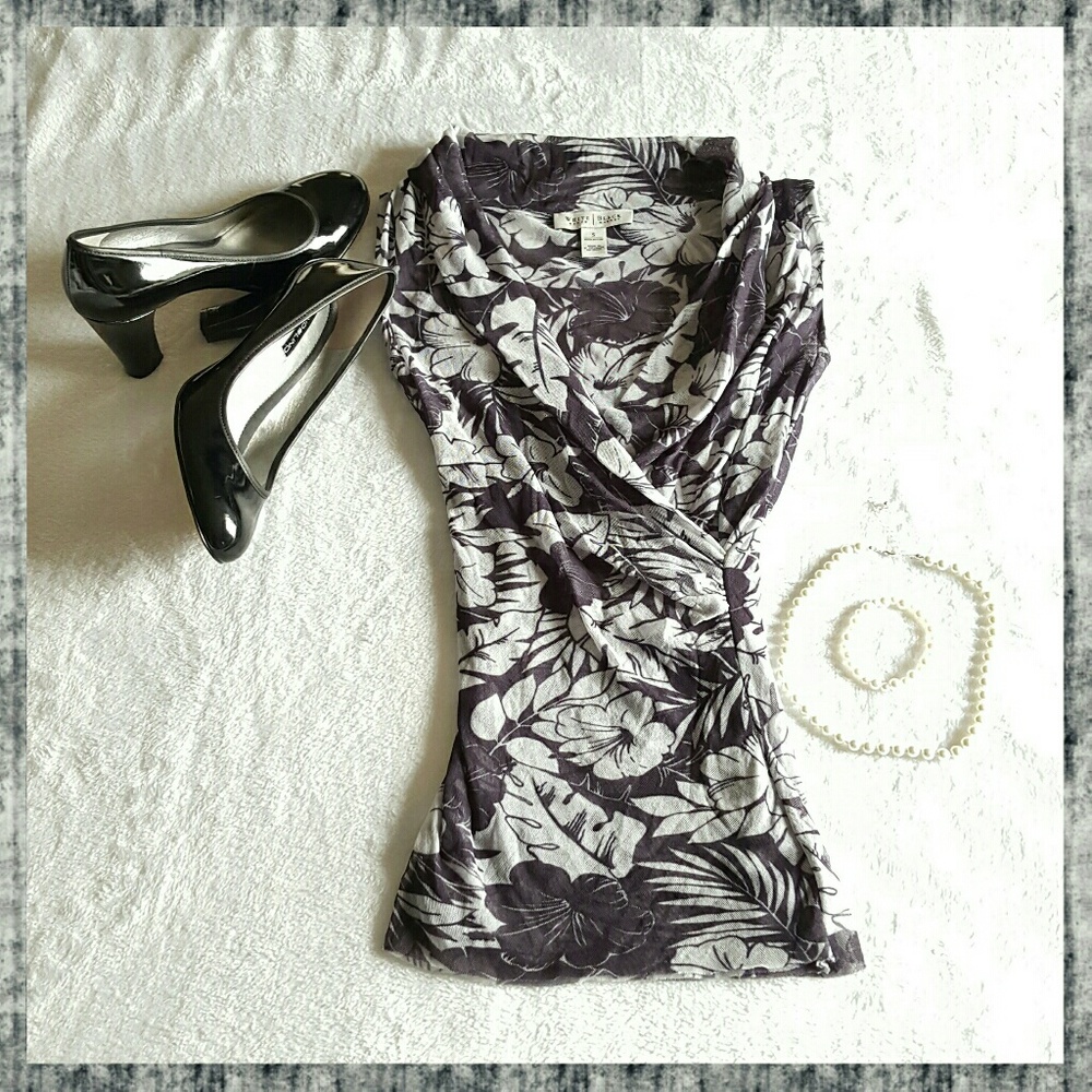 WHBM Semi-Shear Sleeveless Floral Top.