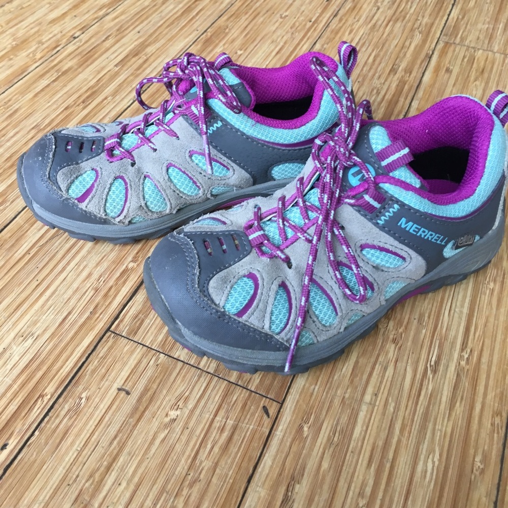 Girls Merrell Chameleon (low) hiking shoes 11.5W