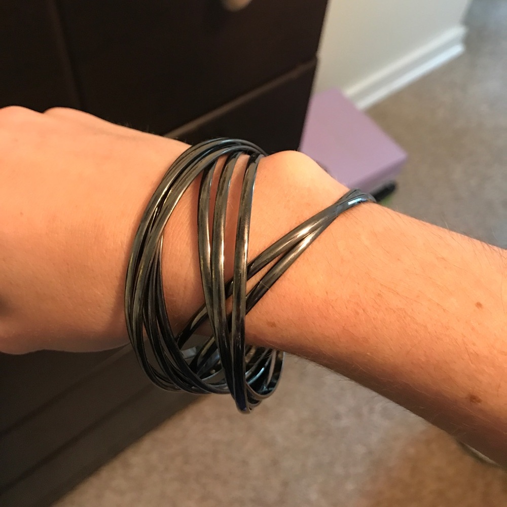 Interlocking Black Metal bangles
