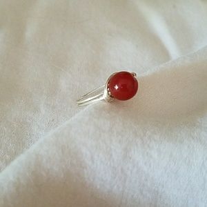 Silver ring with Carnilian bead