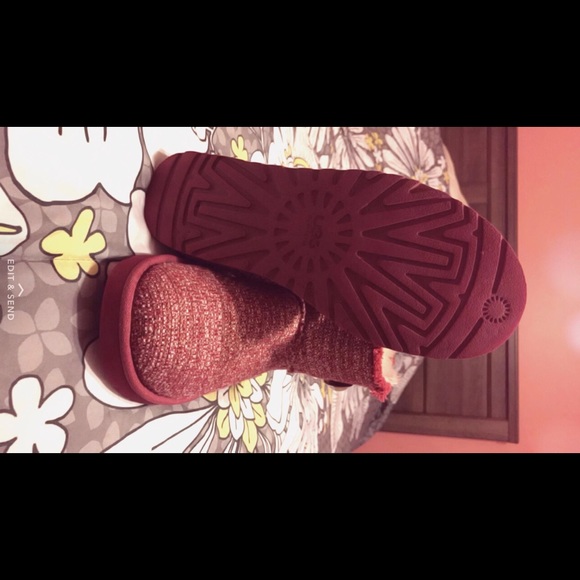 Mini Bailey Button Fancy - Picture 2 of 3