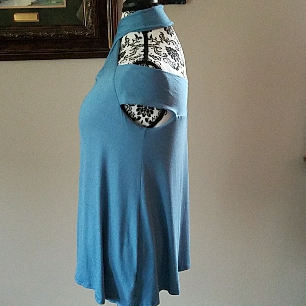 🎉HP x 2🎉THE SAIL AWAY HALTER - Picture 5 of 6