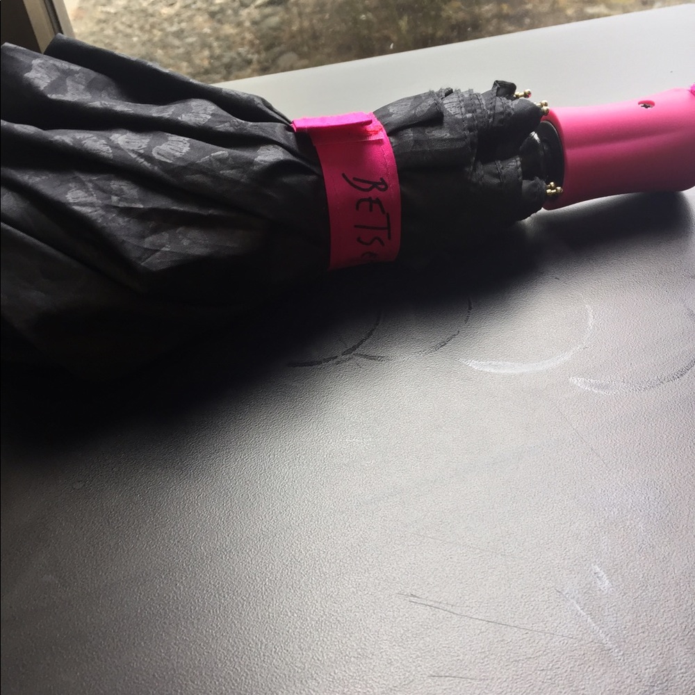 Beaty Jonson's umbrella.