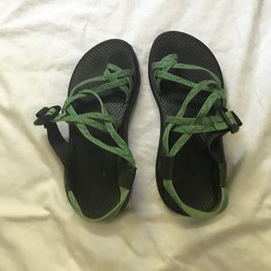 chacos