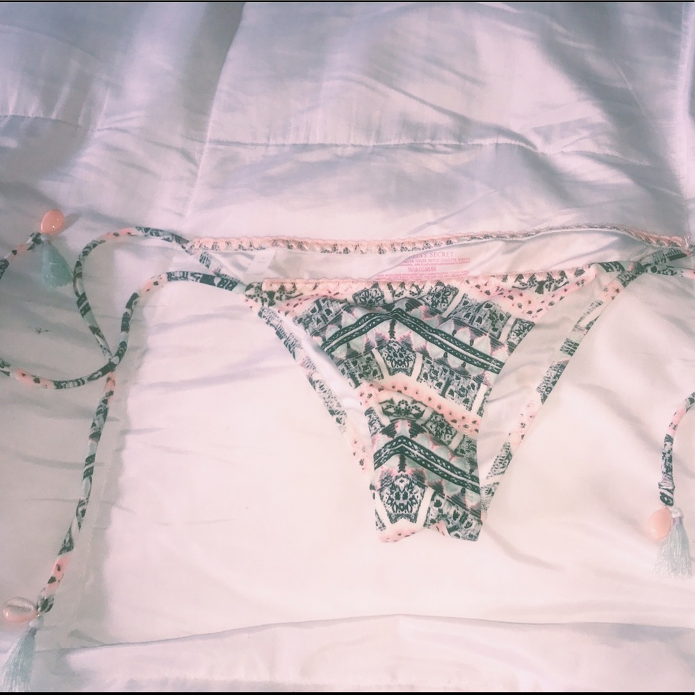 VS swim bottoms