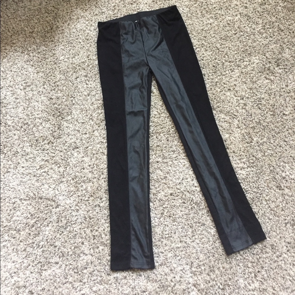 Leather leggings