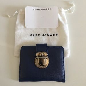 Marc Jacobs card case.
