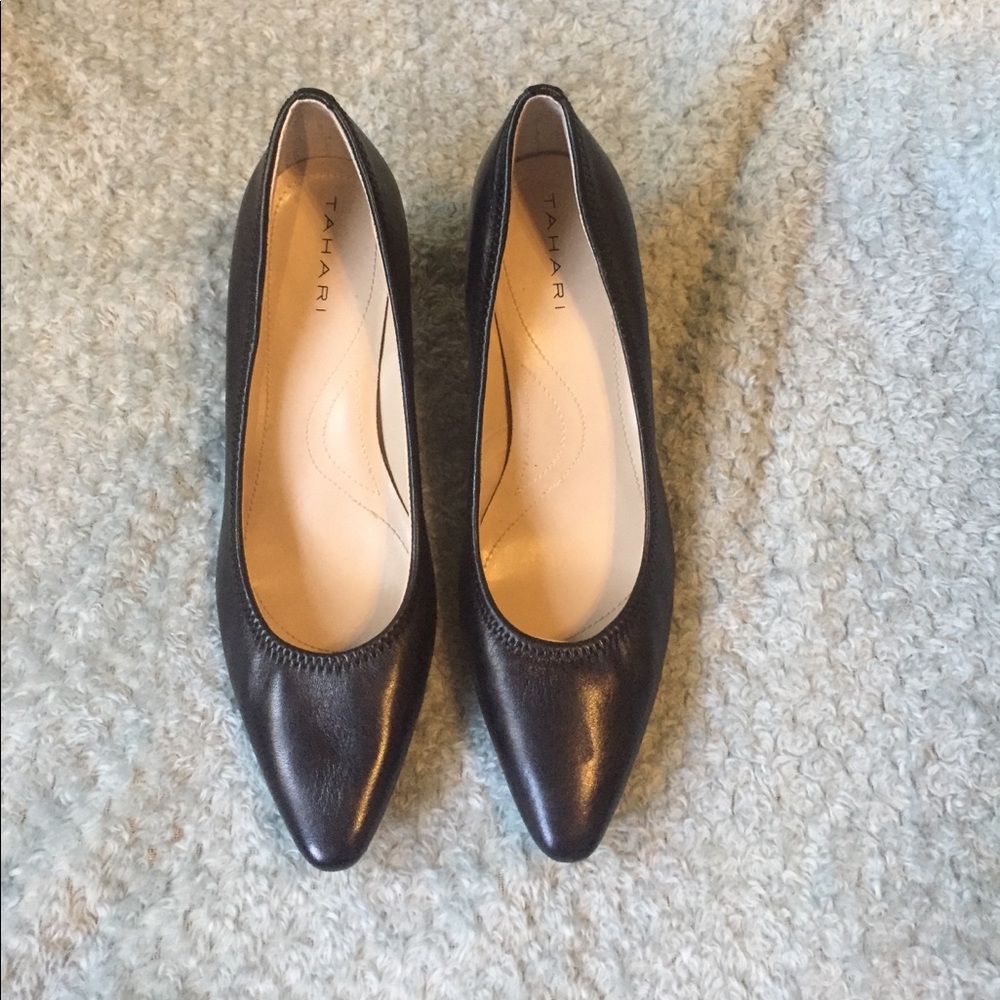 Sensible Black Tahari Heels