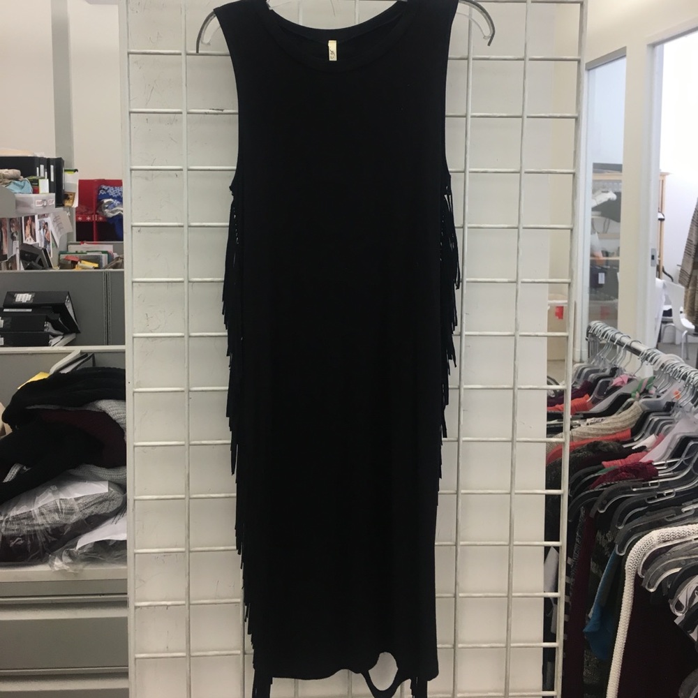 Black side fringed sleeveless tunic