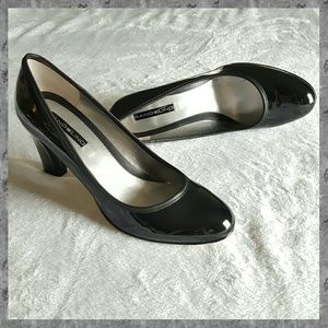 Bandolino Adiva Black Patent Pumps Size 9M