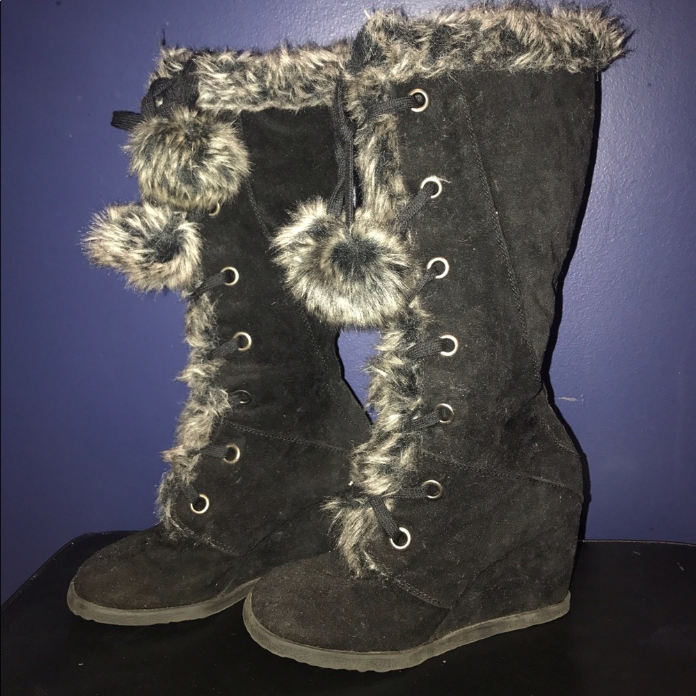 Fur boots