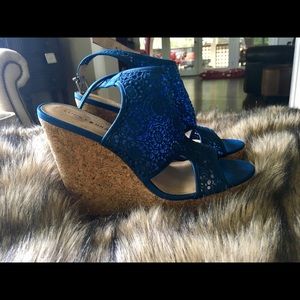 Lucky Brand Blue Lace Cork Wedges