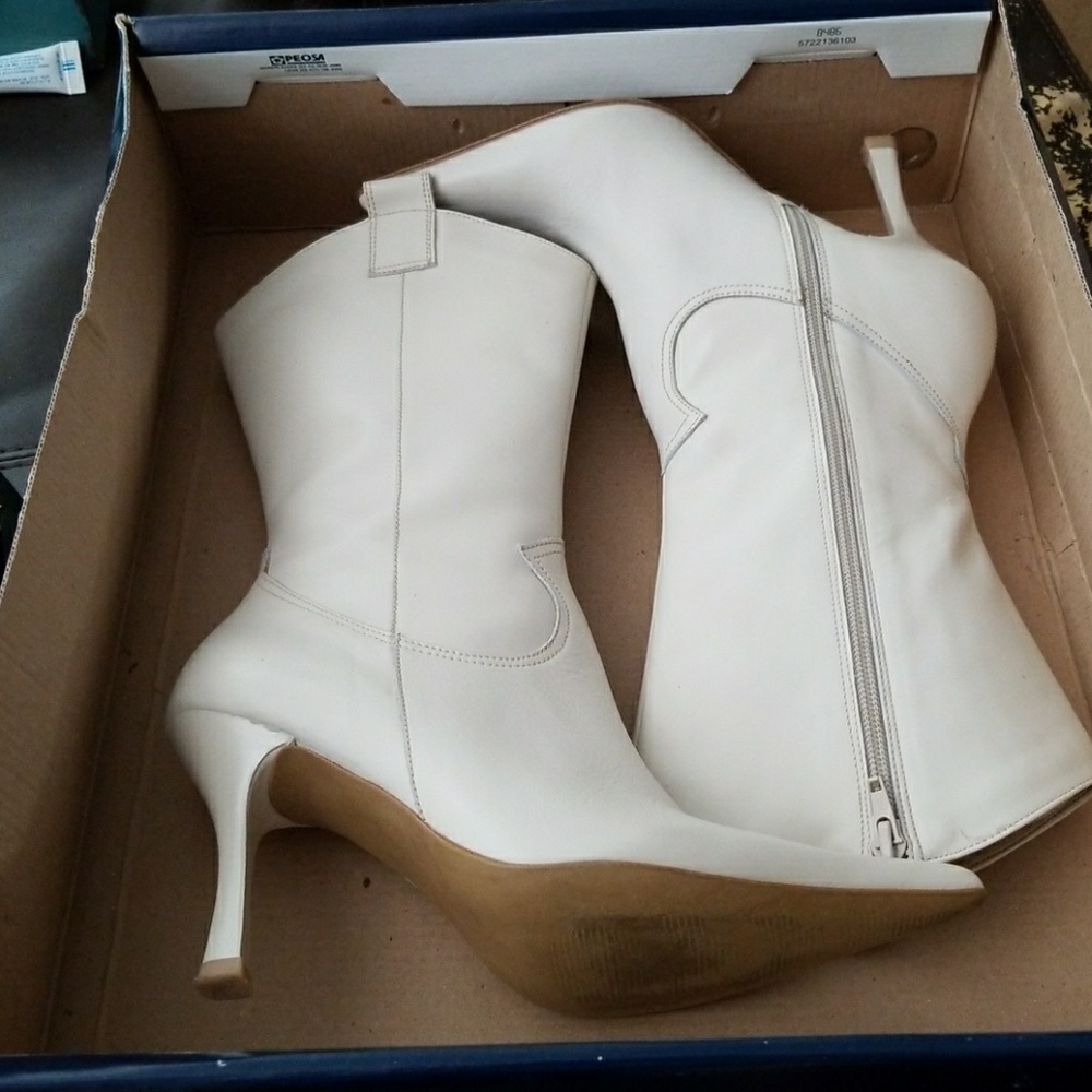 White leather boots