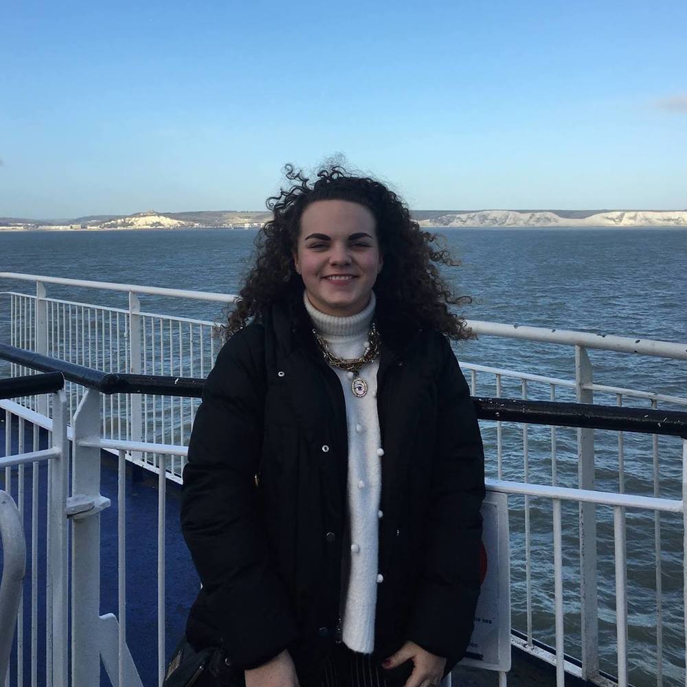 Meet your Posher, Kendra