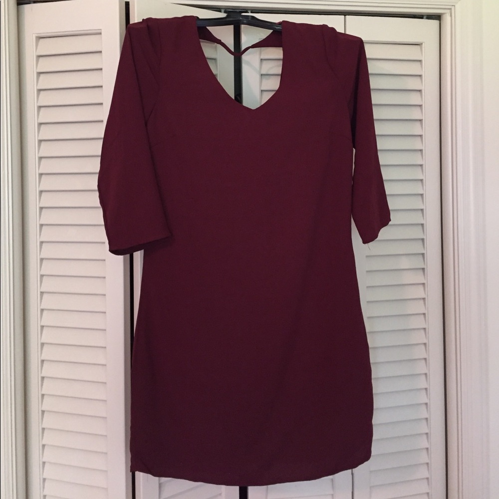 Long sleeve wine colored V-neck dress
