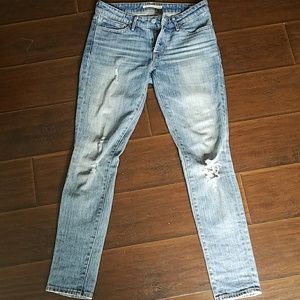 Levi's 711 Skinny Fit