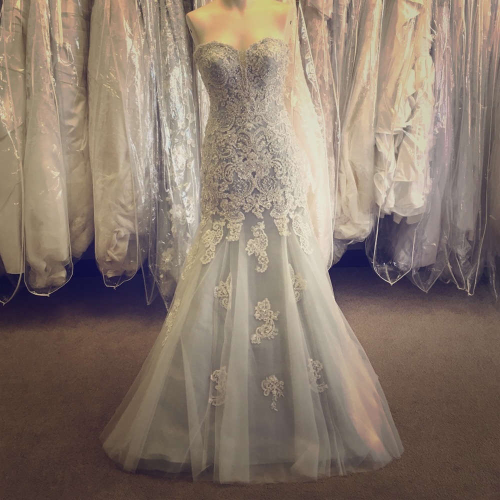 David tutors wedding gown sz2