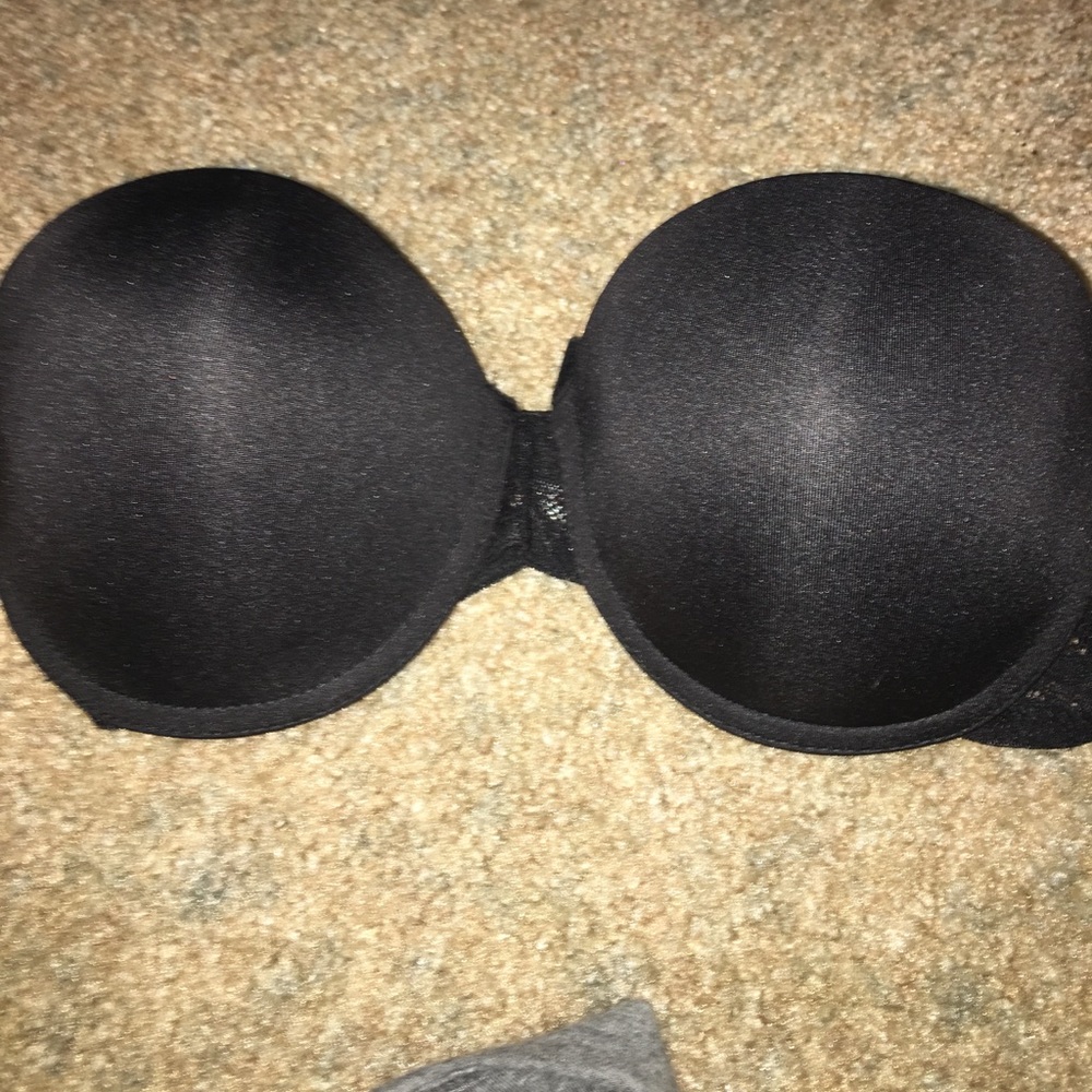 IZOD strapless black bra