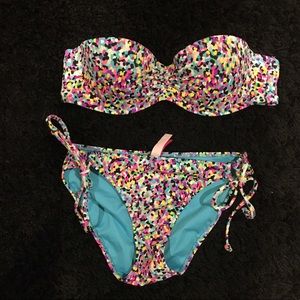 |V I C T O R I A S • S E C R E T| bandeau bikini💐