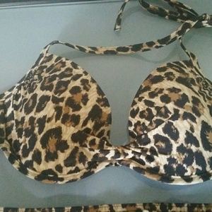 Victoria Secret 34B bikini top