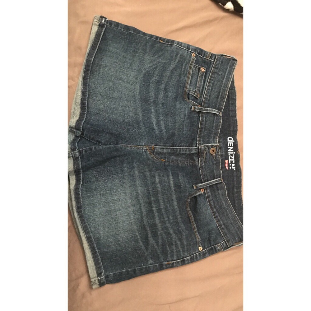 Levi shorts