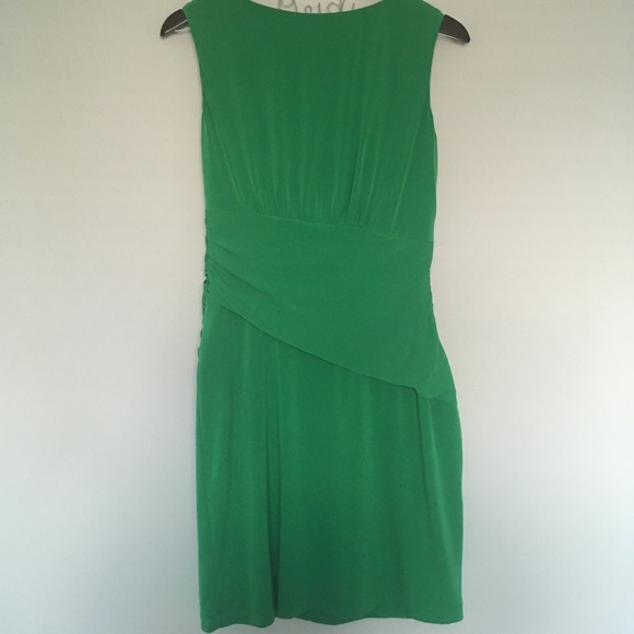 Green draped dress - Picture 4 of 4