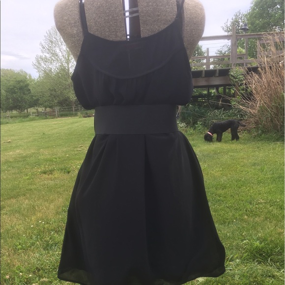 Black shift dress - Picture 5 of 6