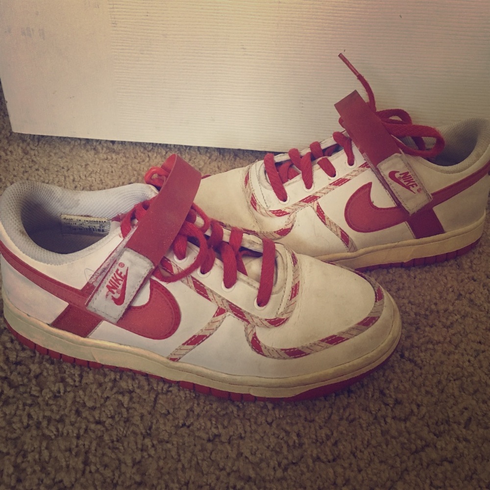 Nike old school sneakers