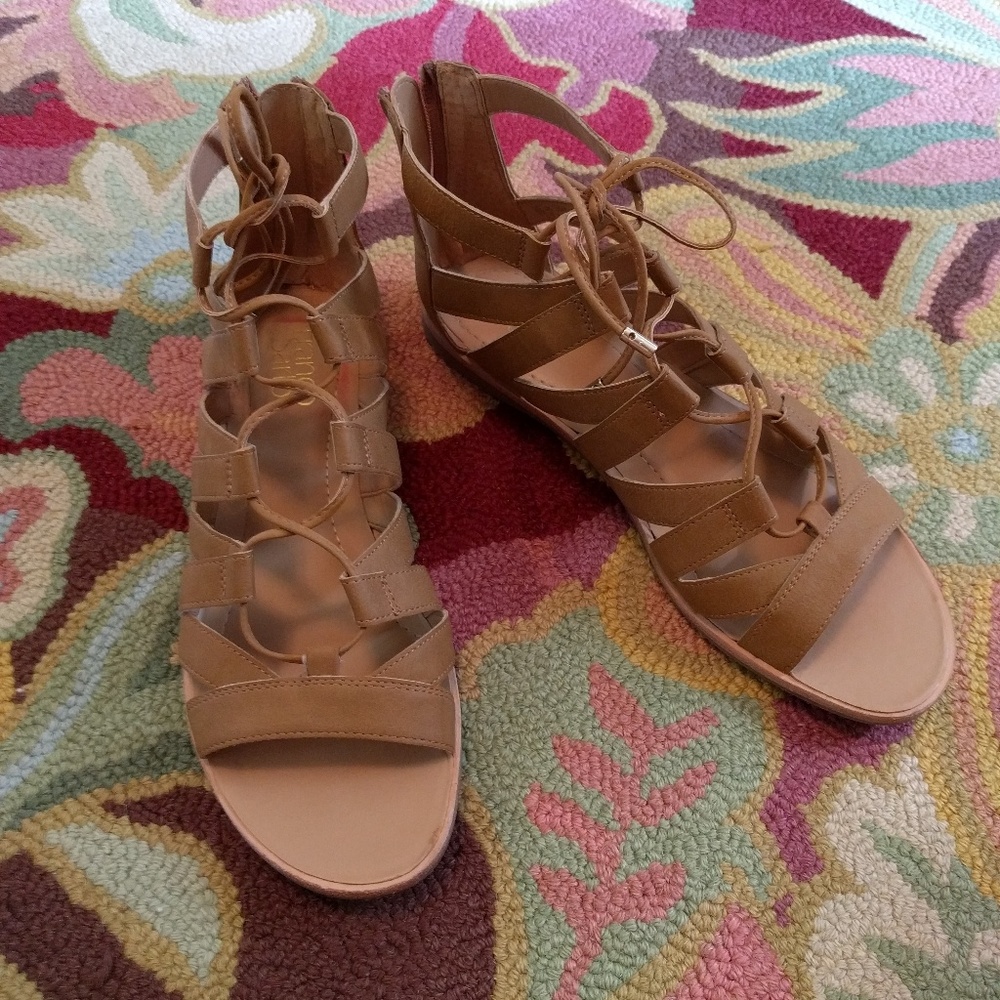LIKE NEW Franco Sarto Gladiators