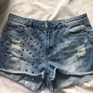 Denim shorts studs vintage style high waisted