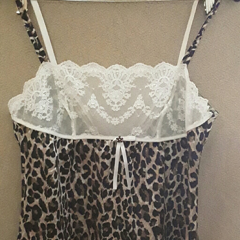 SOLD - Picture 2 of 3