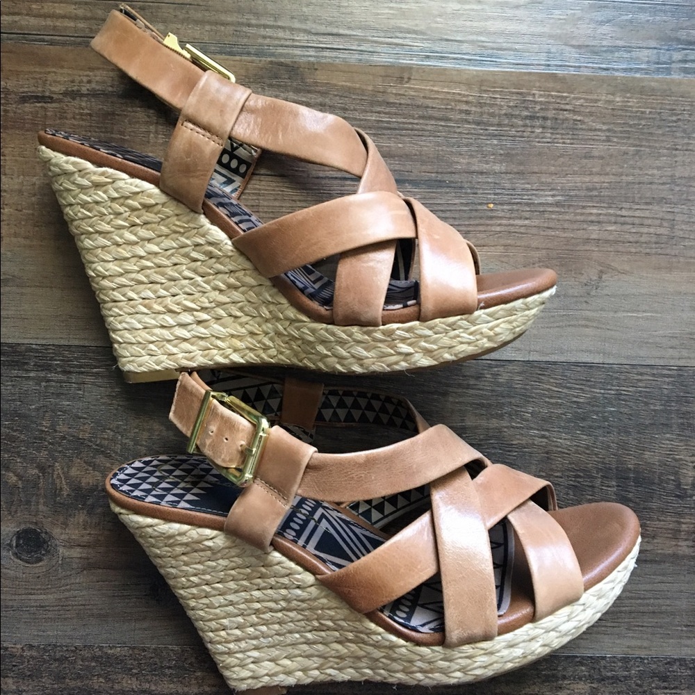 Jessica Simpson Tan Espadrilles Size 9 1/2