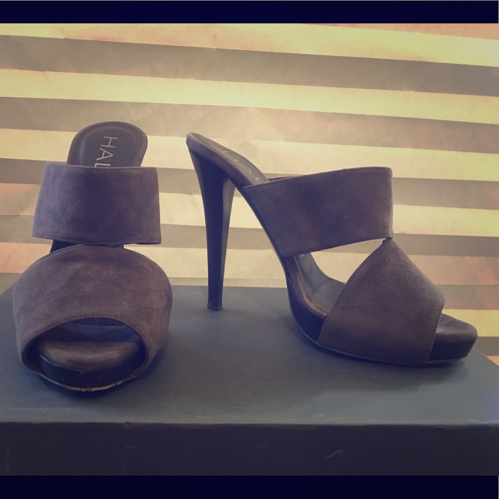Size 36 Halston shoe- dark gray