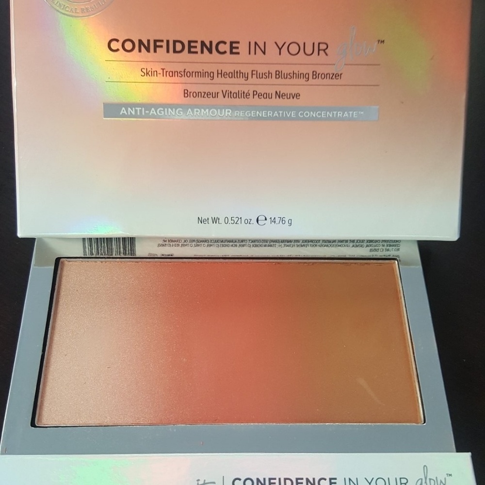It Cosmetics Confidence in your Glow Warm Glow